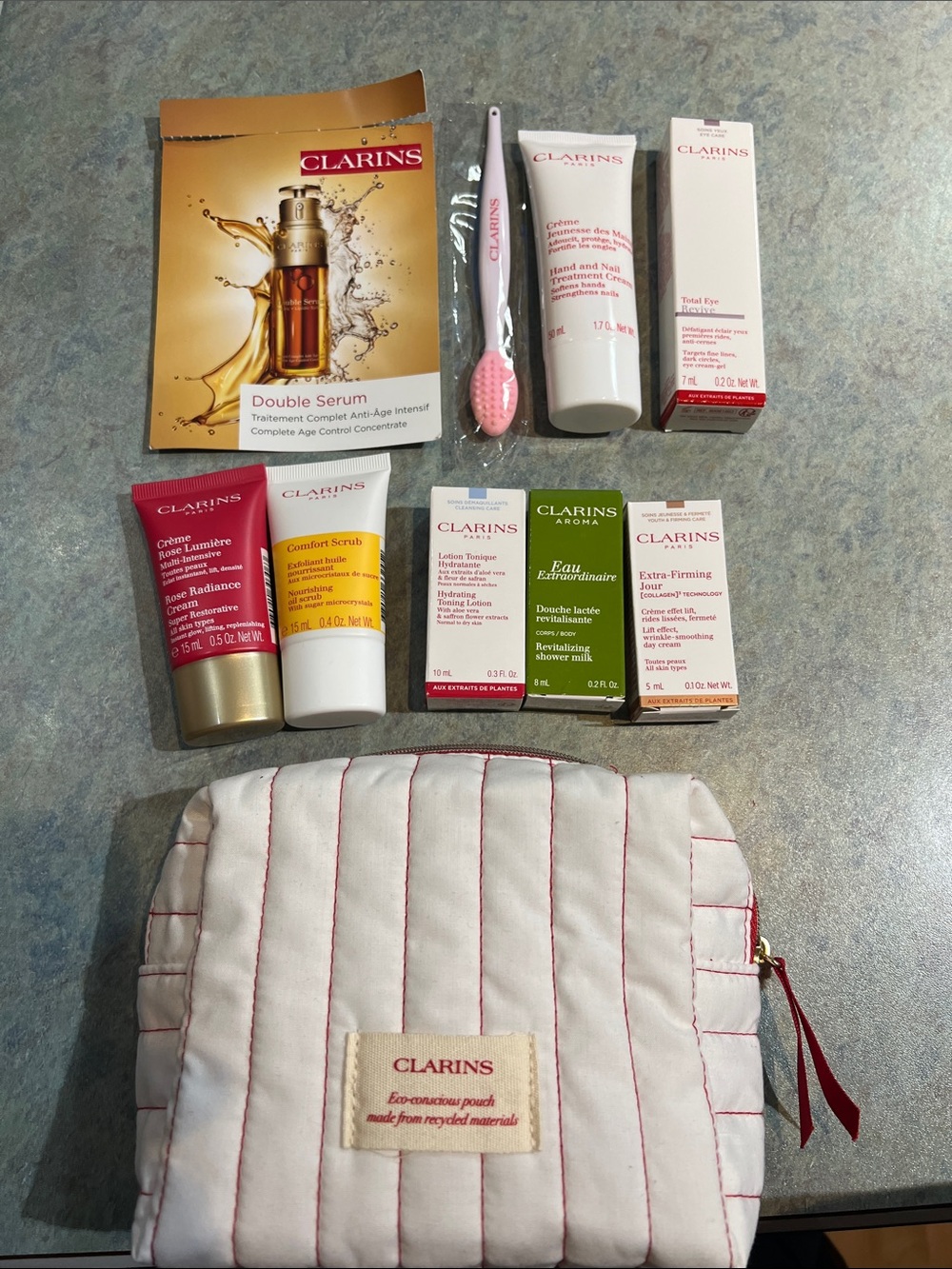 Clarins Travel Skincare set